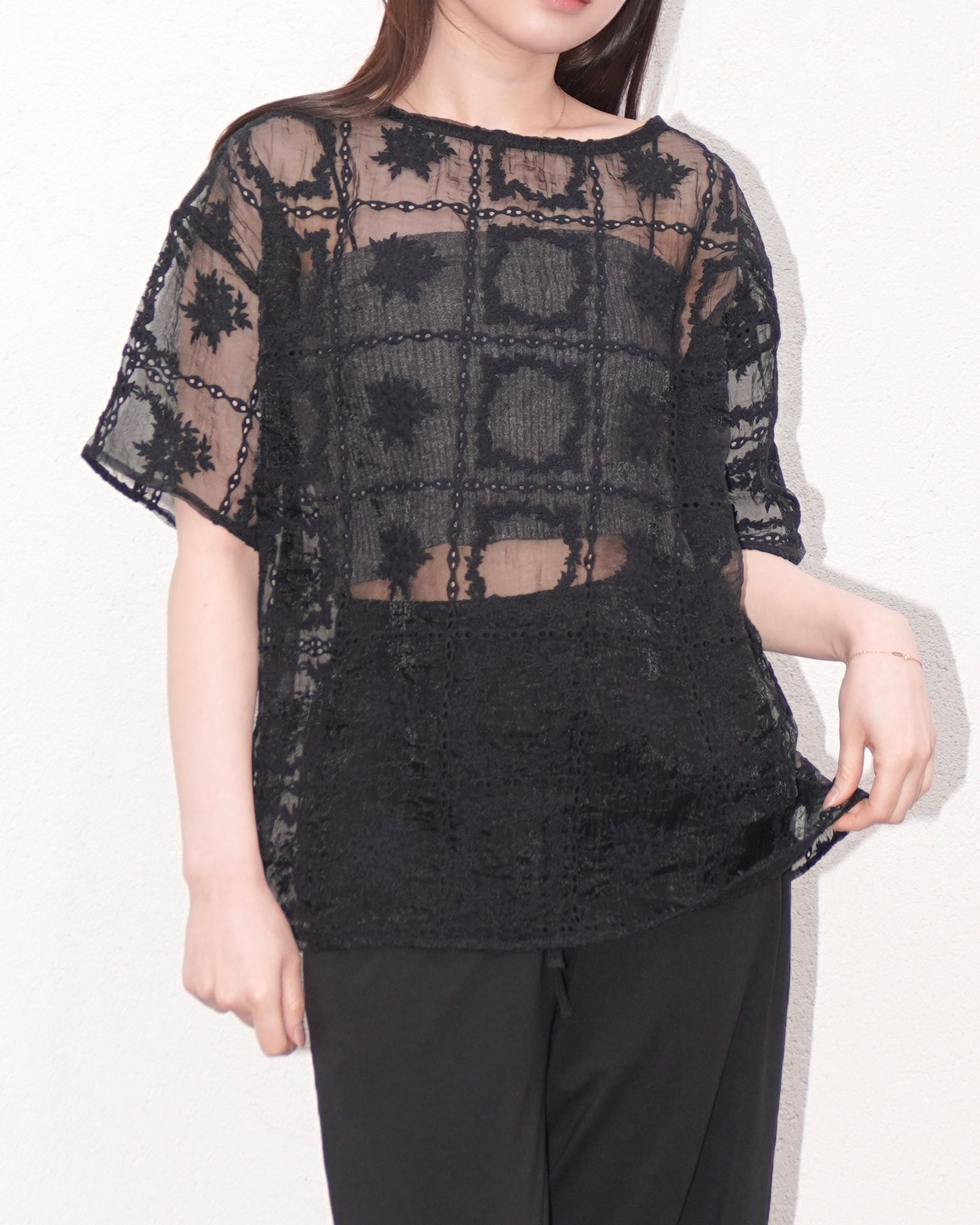 レースビッグTシャツ & リブトップス セット (ブラック) square lace big tee & rib tops SET (Black) /  26SS