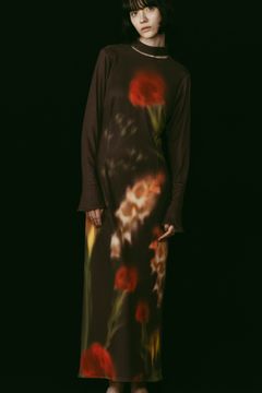 blurry flower one piece / フラワープリント ワンピースドレス (ブラウン) / 25AW