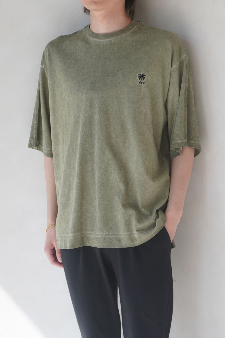 176cm 64kg 着用:M