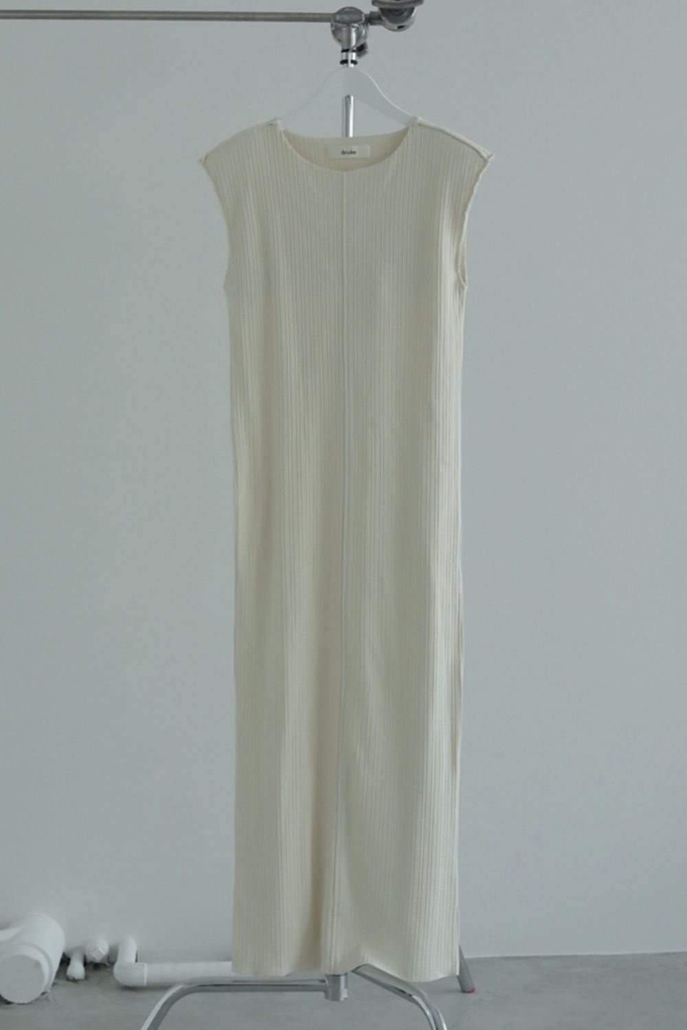 Cutoff Rib Onepiece / カットオフ リブワンピース (アイボリー)