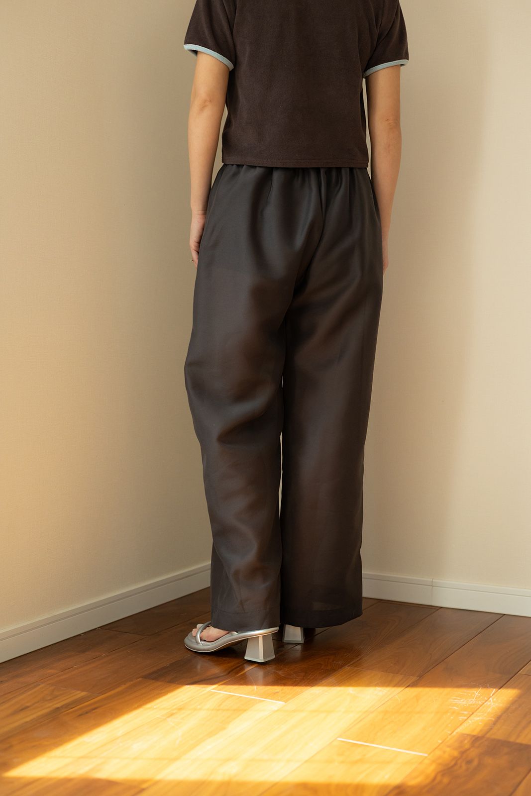 定価¥22000 新品　cavezarosso パンツ　23インチ CAVEZA ROSSO - ストレートシアーパンツ (ダークグレー) | Sir