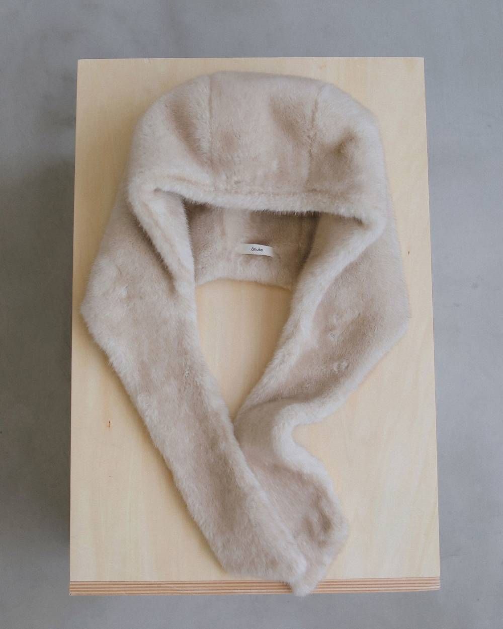 エコミンクファー フーディ (アイボリー) Eco Minkfur Hoodie (Ivory) / 26AW 【6月29日まで期間限定予約】
