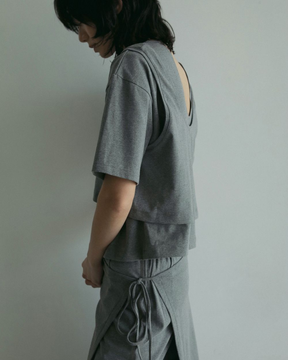 Layered Cut T-shirts / レイヤードカット Tシャツ (グレー)