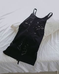カットワークレースエプロン (ブラック) Cutwork Lace Apron (Black) / 27SS