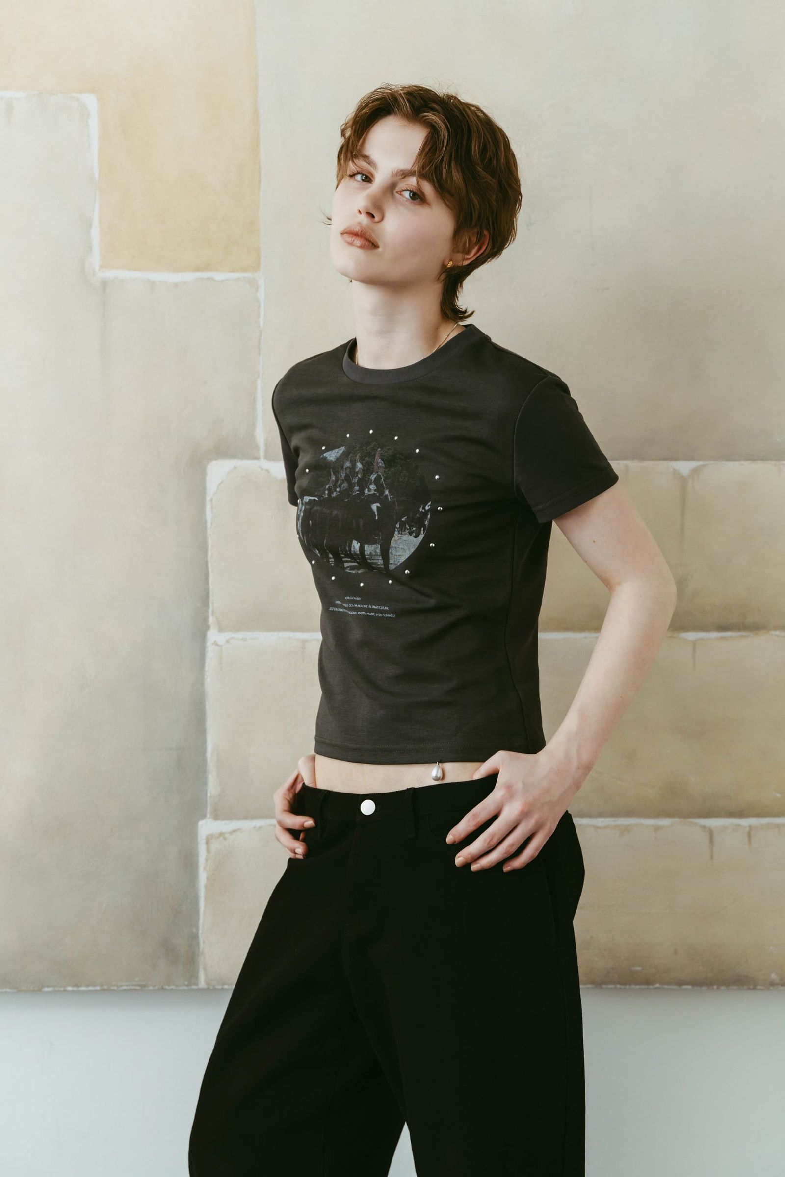 スタッズコンパクトTシャツ (チャコール) studded compact tee (Charcoal) /  26SS