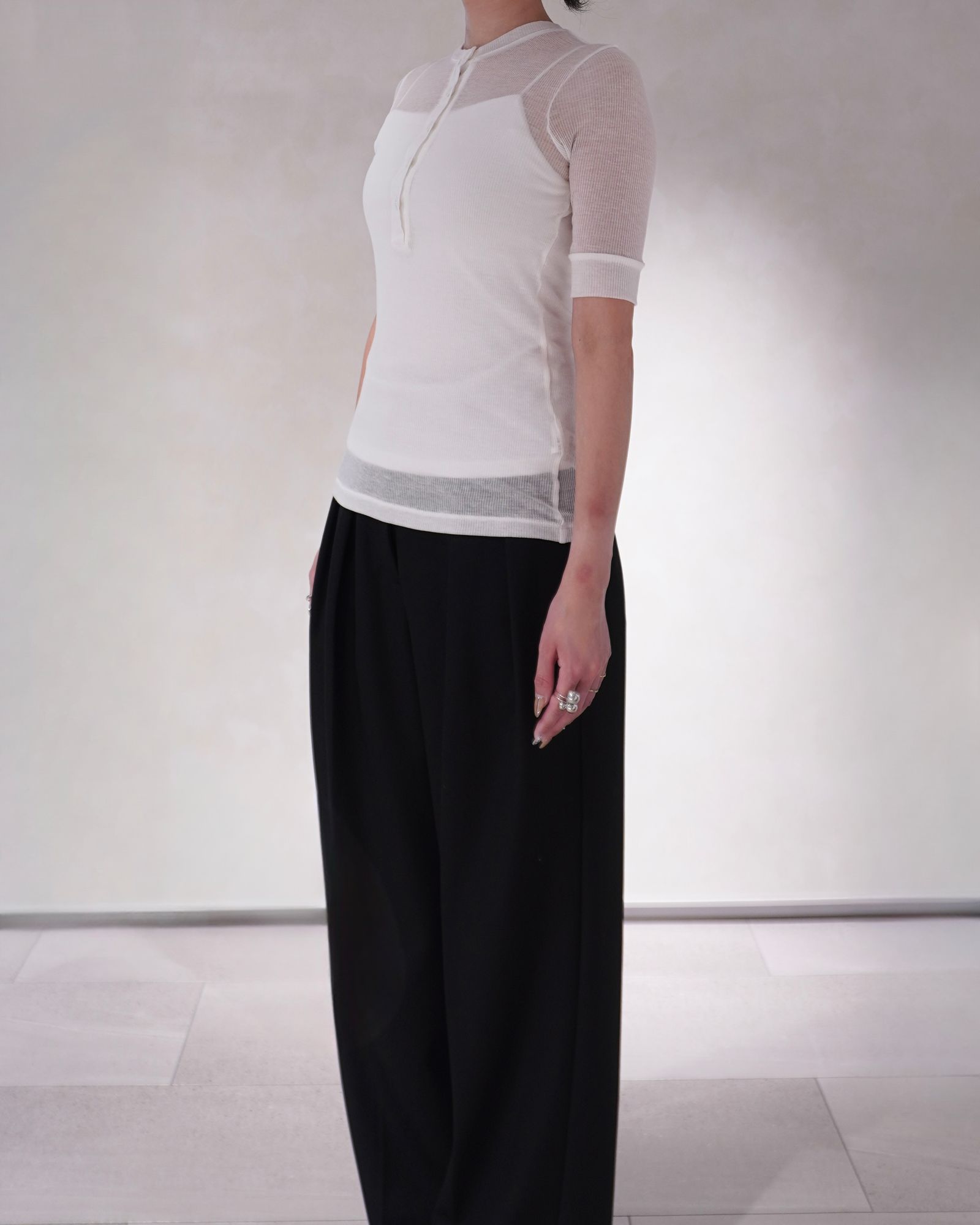 ヘンリートップス (ホワイト) TENCEL CASHMERE HENLEY TOP (White) / 26SS