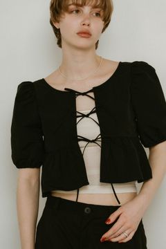 2way puff sleeve logo blouse / 2ウェイ パフスリーブ ロゴブラウス (ブラック) / 25SS