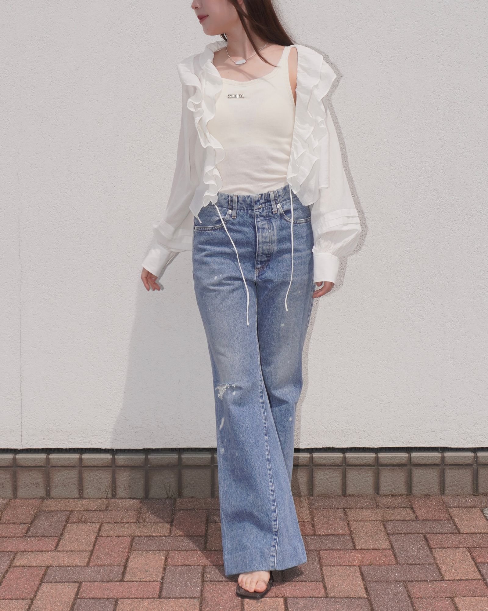 STYLE NO. 587