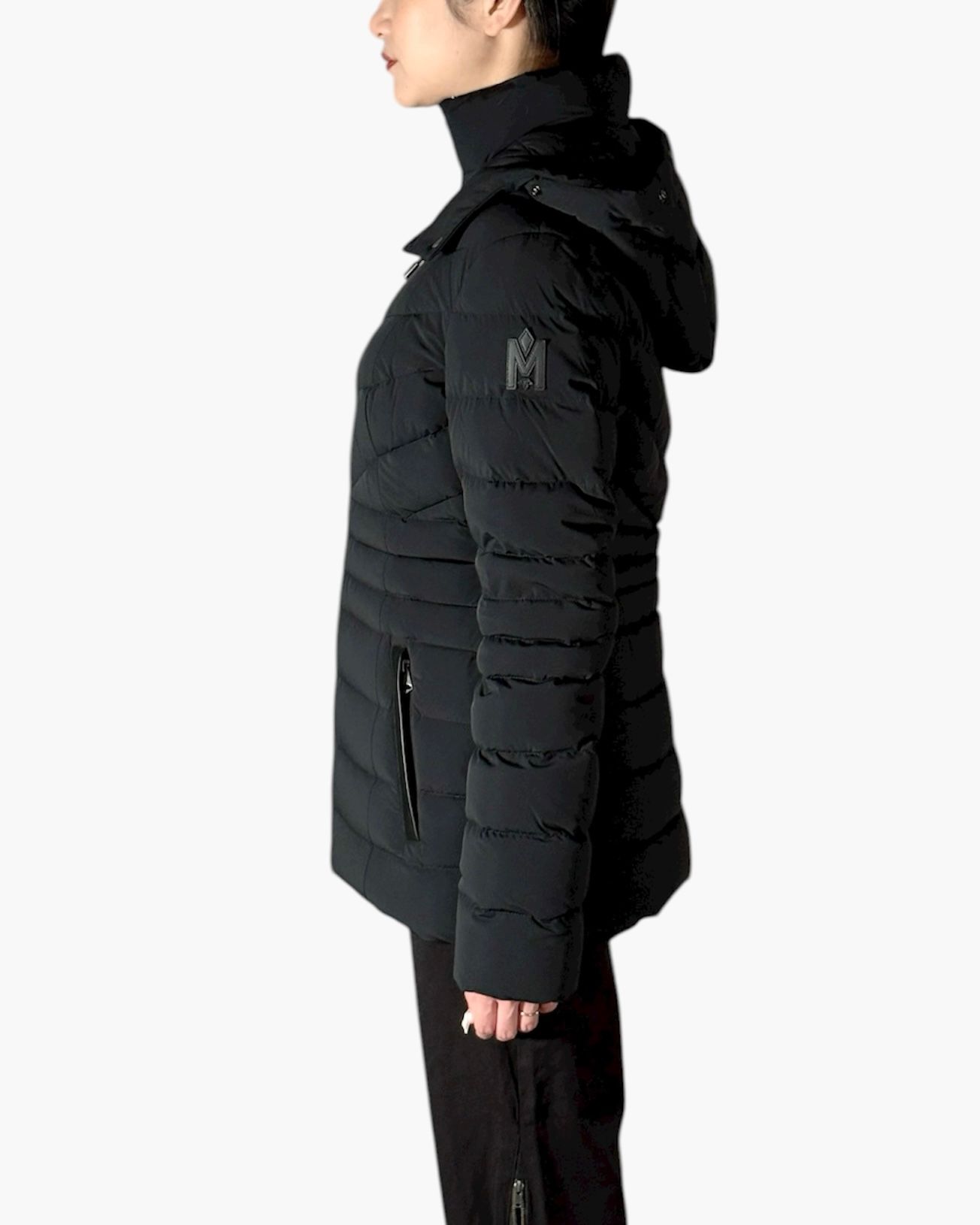 【25AW】PATSY-BX / ファー付きストレッチダウンジャケット (ブラック) / レディース