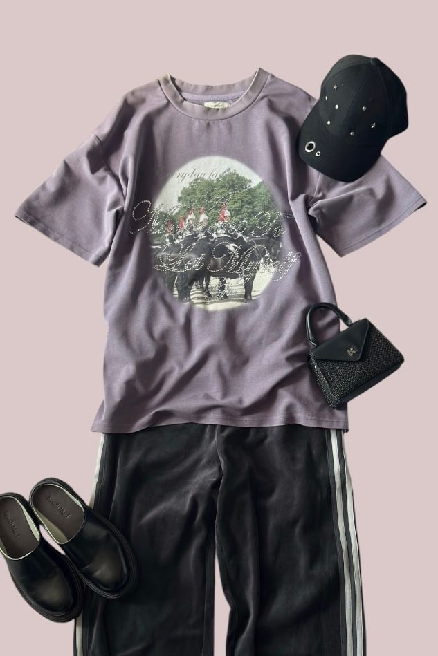 ラインストーングラフィックTシャツ (パープル) rhinestone graphic tee(unisex) (Purple) /  26SS