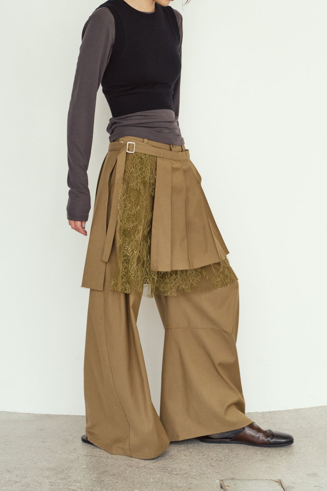 プリーツスカートパンツ (ベージュ) pleated skirt pants (Beige) / 26AW