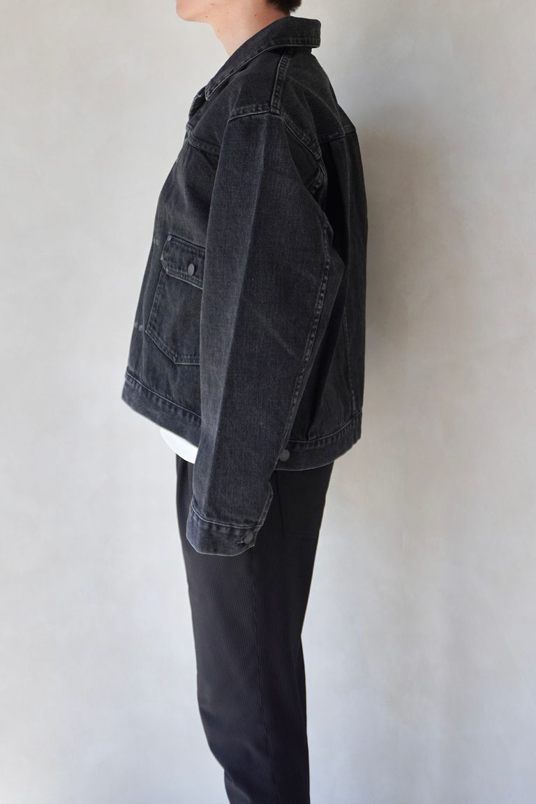 176cm 64kg 着用:M