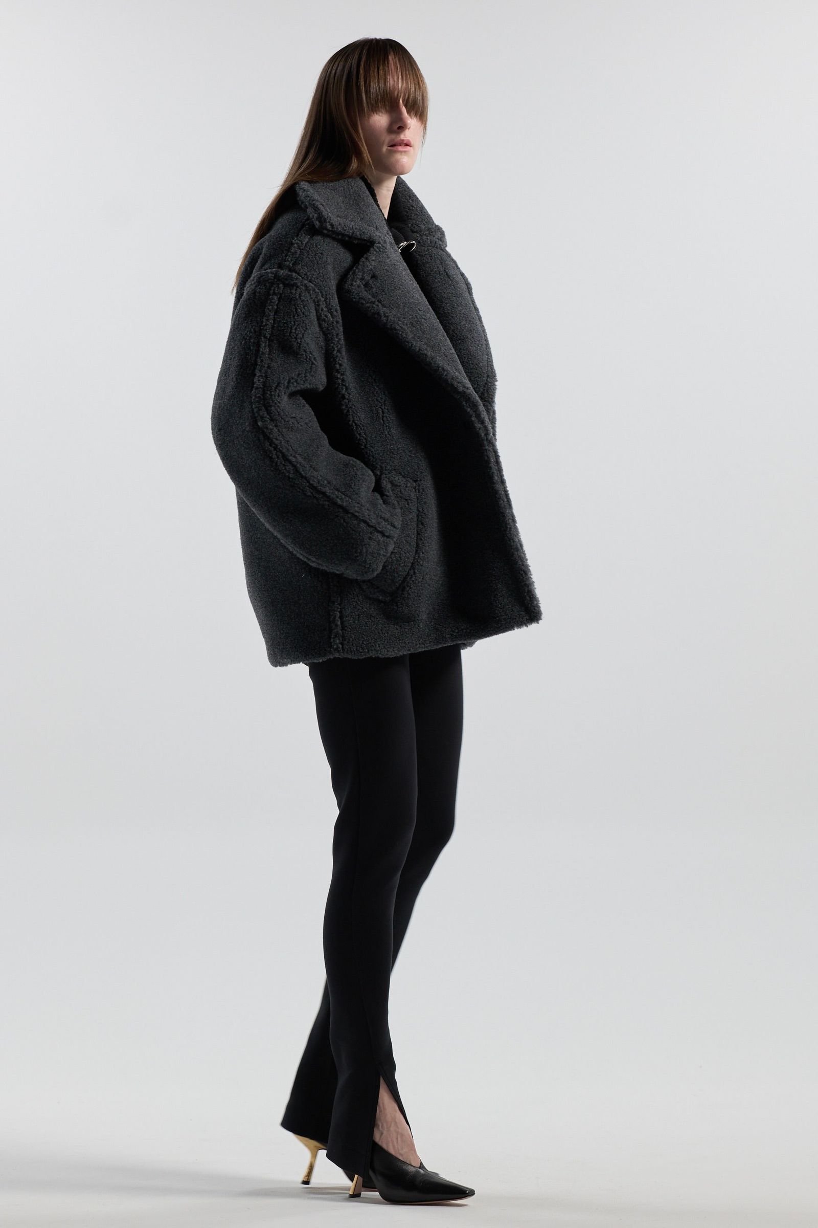 コクーン ミドル ボアコート (チャコールグレー) COCOON MID BOA COAT (Cgray) / 26AW