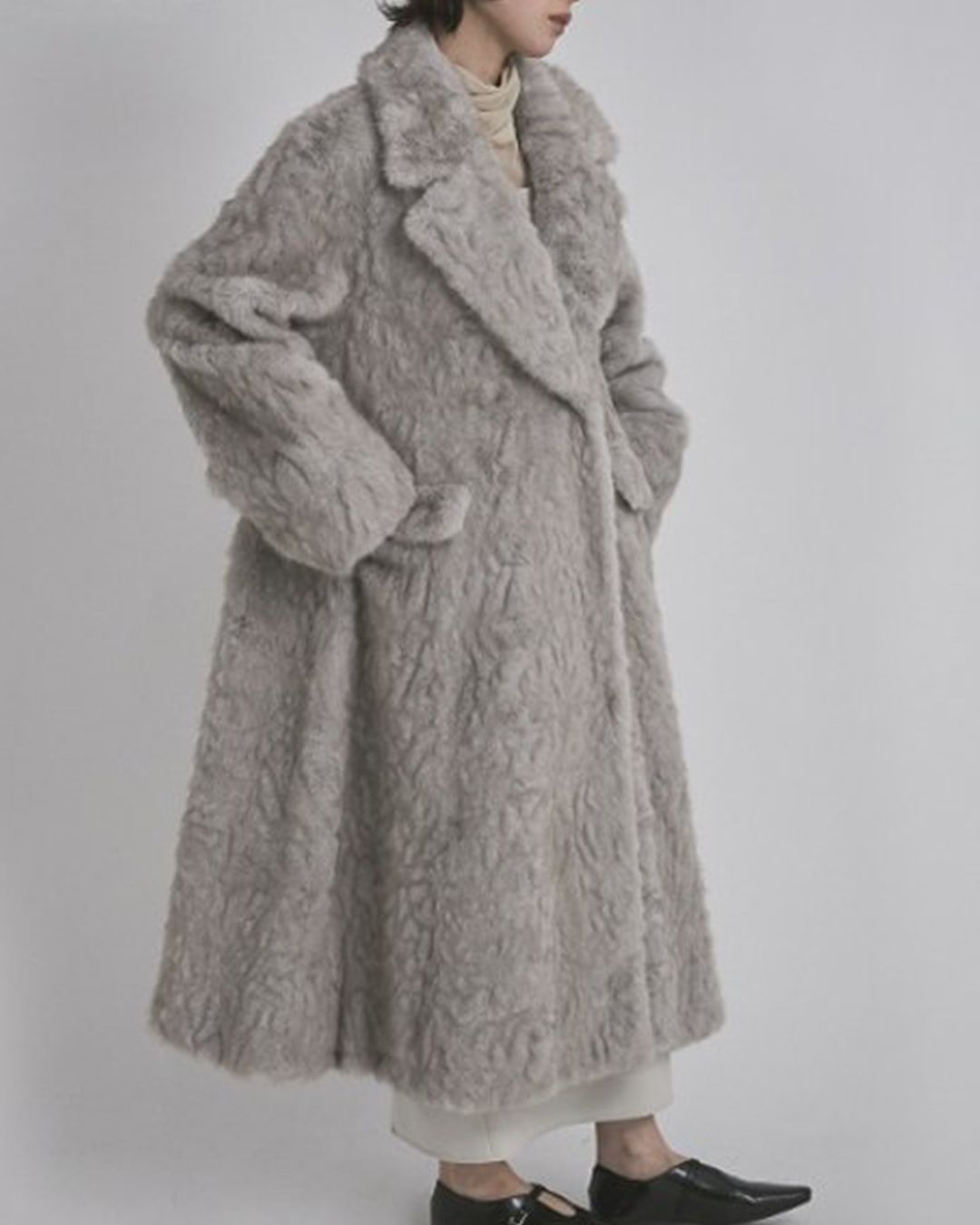 【先行予約】【26TH-12】ラビット調ファーロングコート (ライトグレー) Rabbit Like Fur Long Coat (L.gray) /  エコファー  /  フェイクファー 【受注期間6/14 23:59まで】