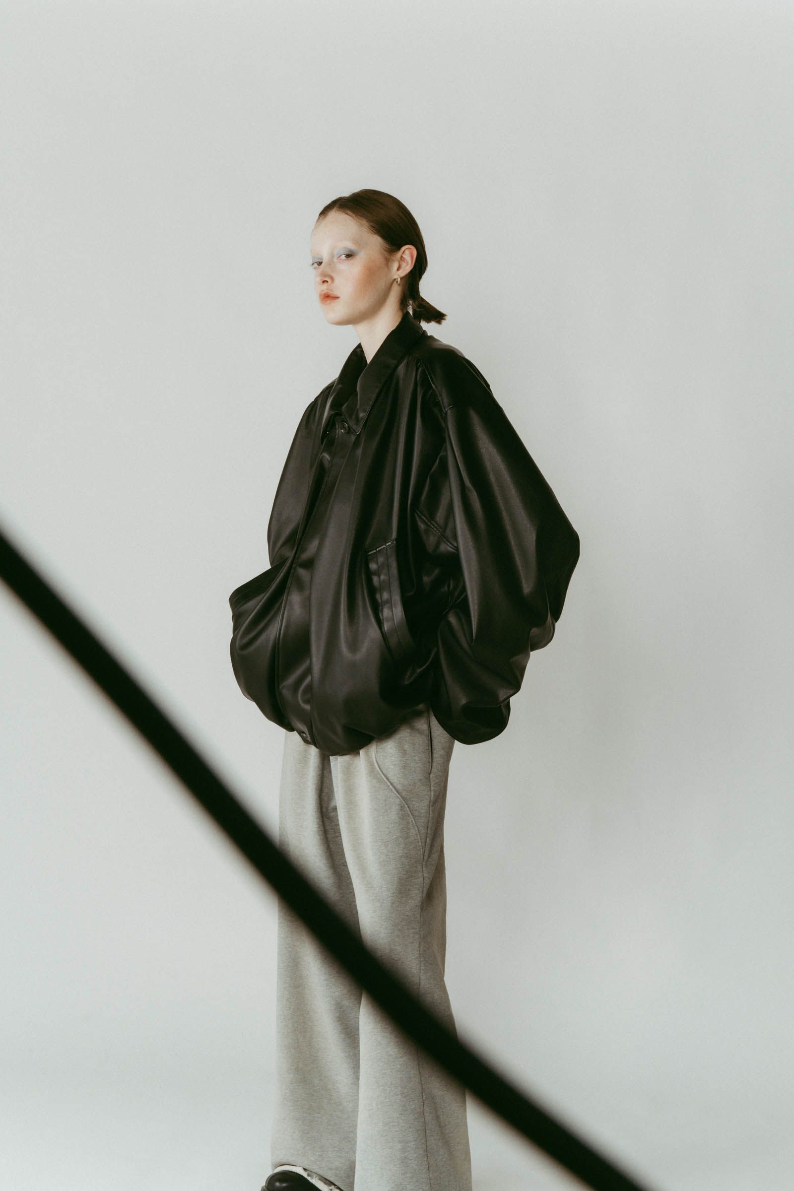 voluminous leather jacket(unisex) / ボリュームレザージャケットブルゾン (ブラック) / 25AW