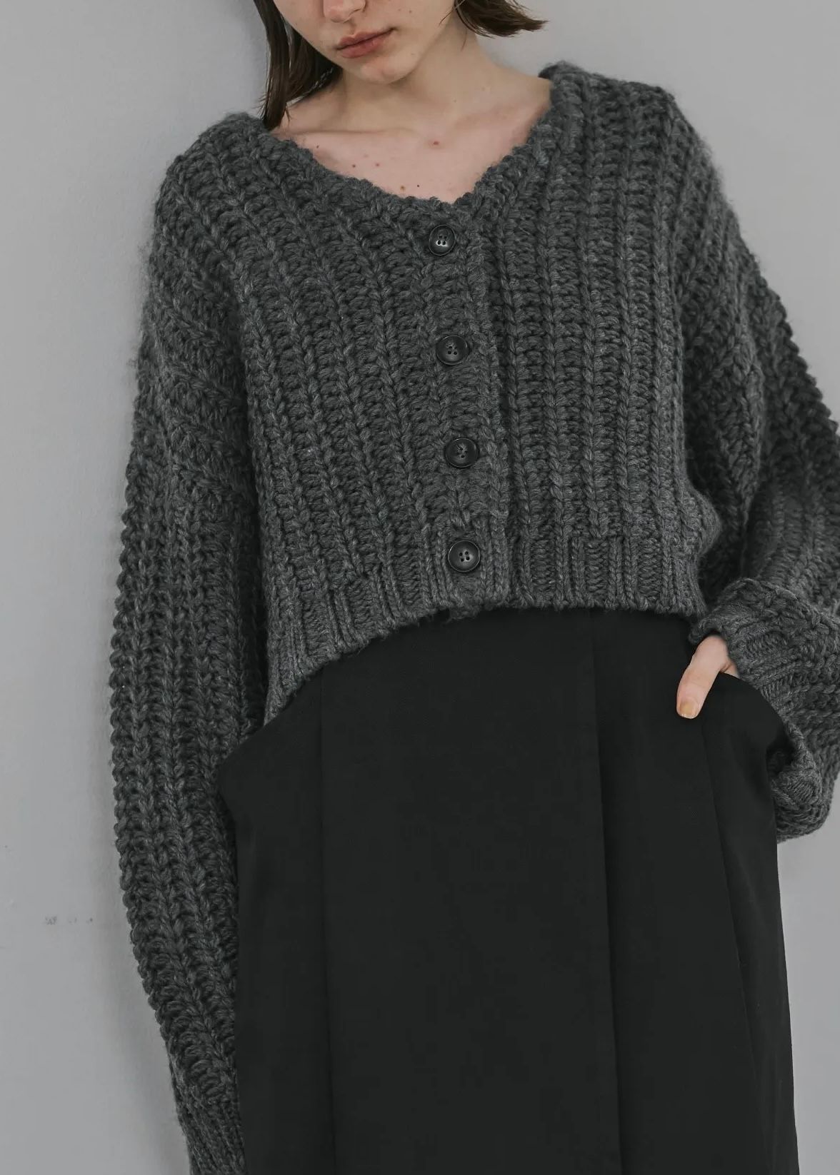 motif collar removal knit cardigan / モチーフカラー ニットカーディガン (チャコール) / 25AW