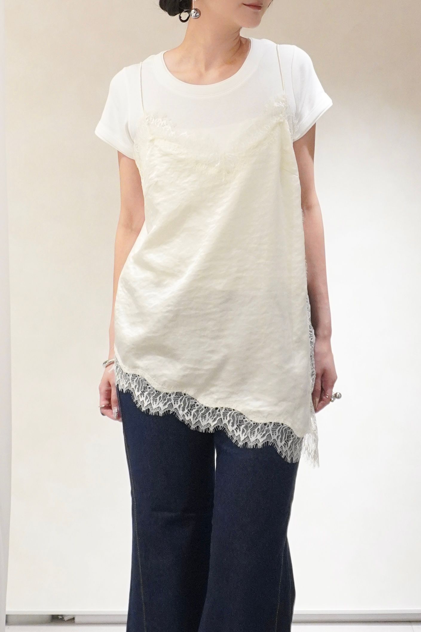 サテンレースキャミ (オフホワイト) SATIN LACE CAMI (Off white) /  26SS