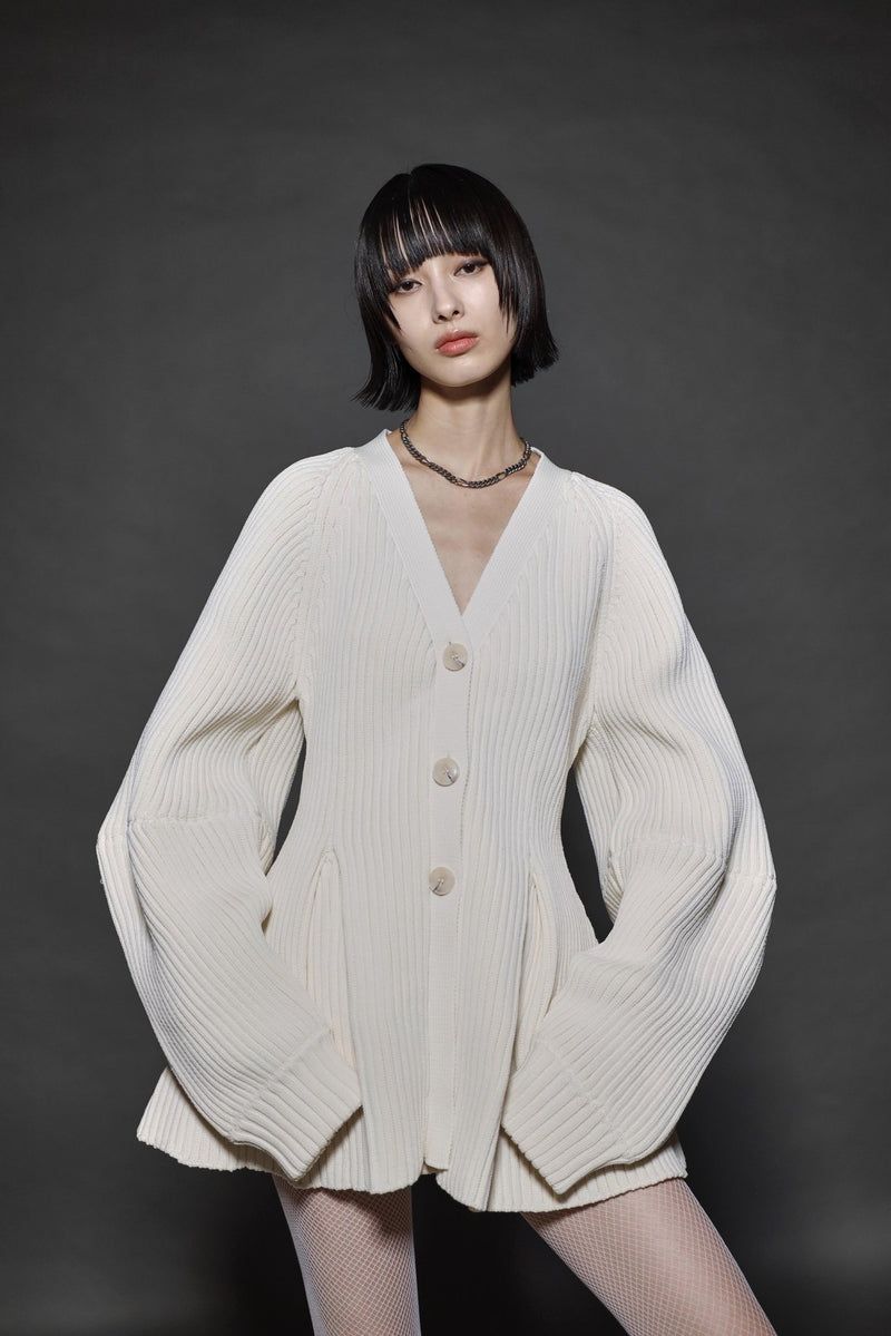 Contour knit cardigan / コントゥア ニットカーディガン (Ivory)