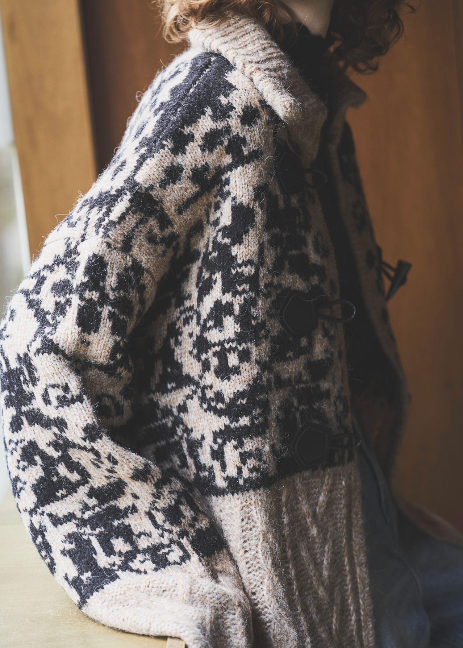 jacquard & cable placement toggle knit / ジャガード ケーブルトグルニット (タン) / 25AW /