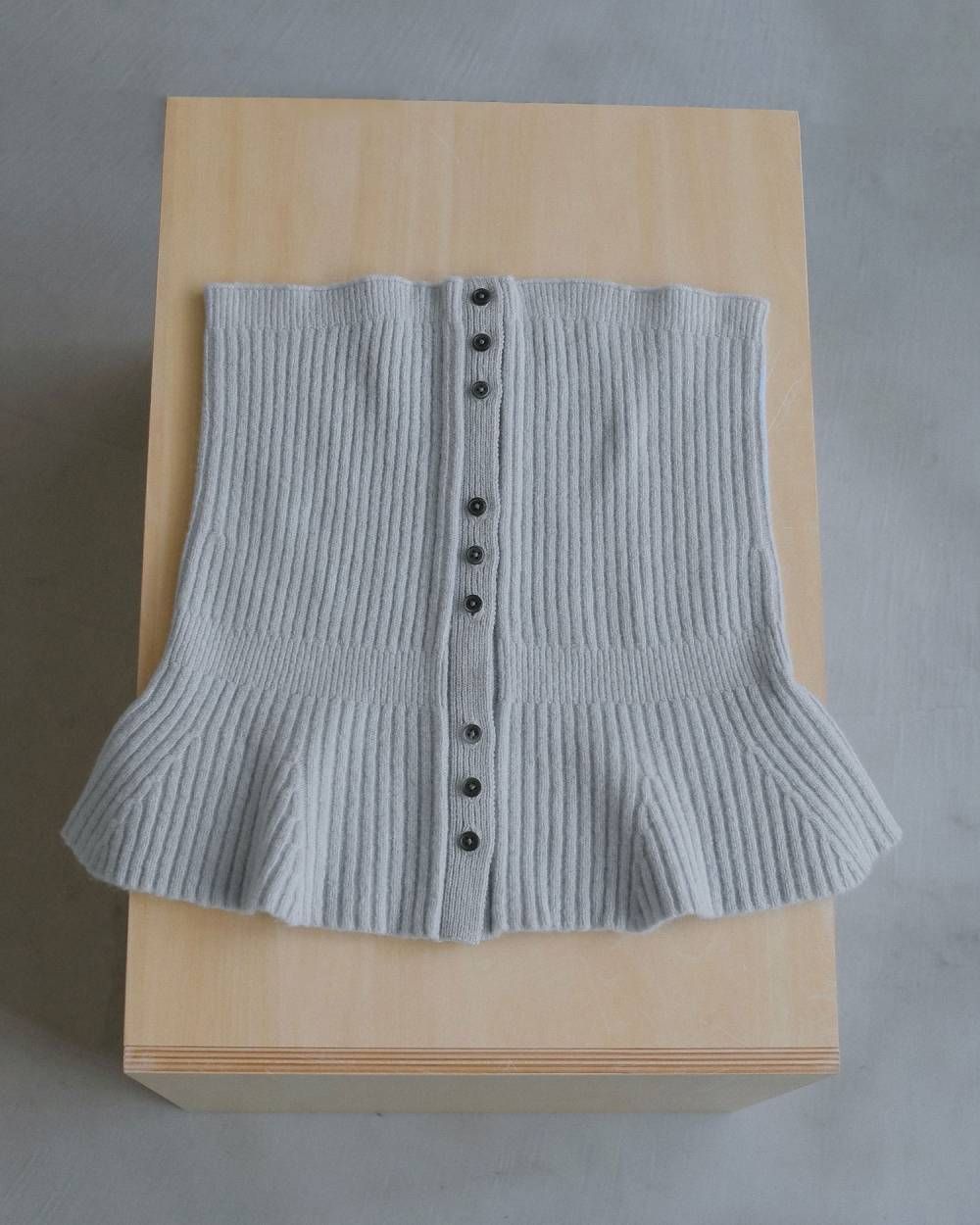 ウール2ウェイビスチェ (アイスブルー) Wool 2way Bustier (Ice blue) / 26AW 【6月29日まで期間限定予約】
