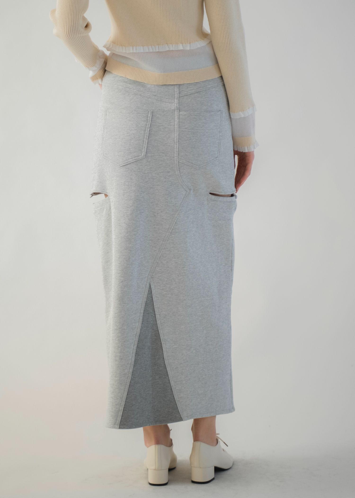 back bi color patchwork remake sweat SK / パッチワーク リメイク スウェットスカート (Heather gray) / 26SS