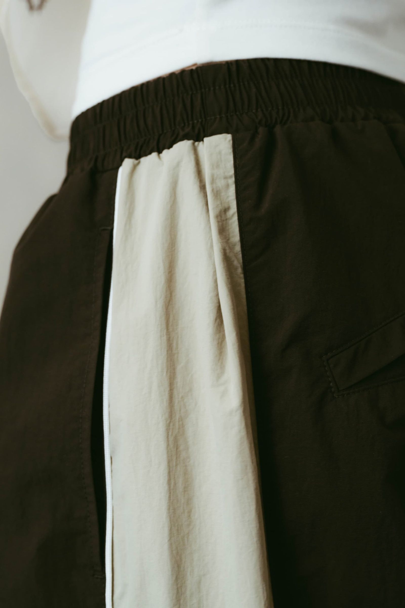 ナイロンイージーパンツ (ブラウン) nylon easy pants(unisex) (Brown) /  26SS