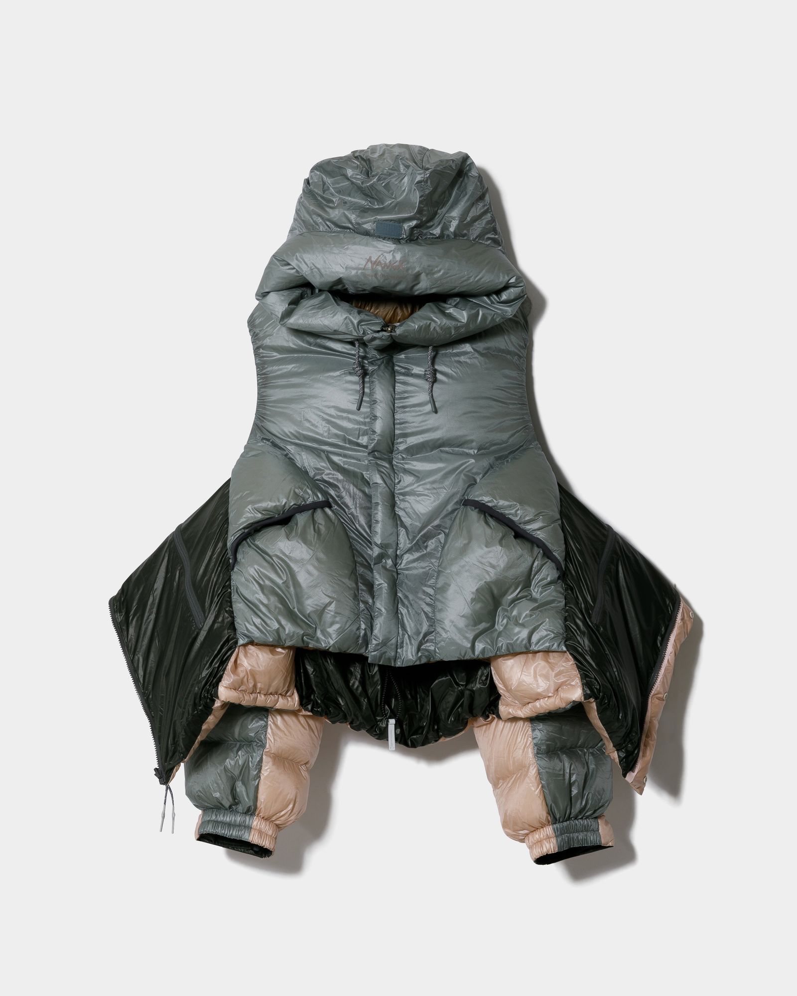 NANGA multilayering down vest blouson / ナンガ コラボレーション ダウンジャケット (チャコール) / メンズ / レディース