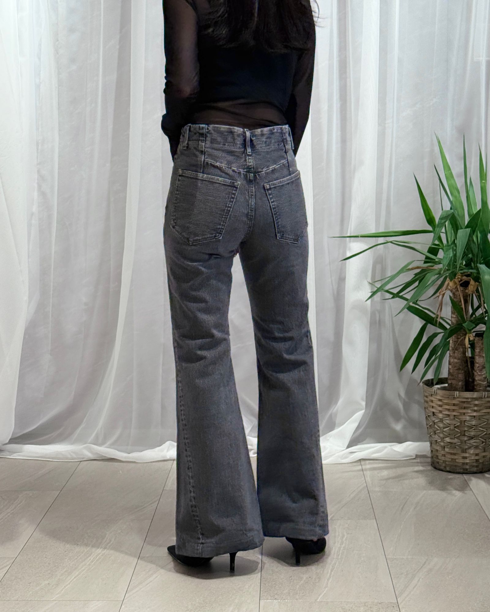 【25AW】FLARE JEAN TROUSERS / フレアジーンズ トラウザーズデニム (グレー) / レディース