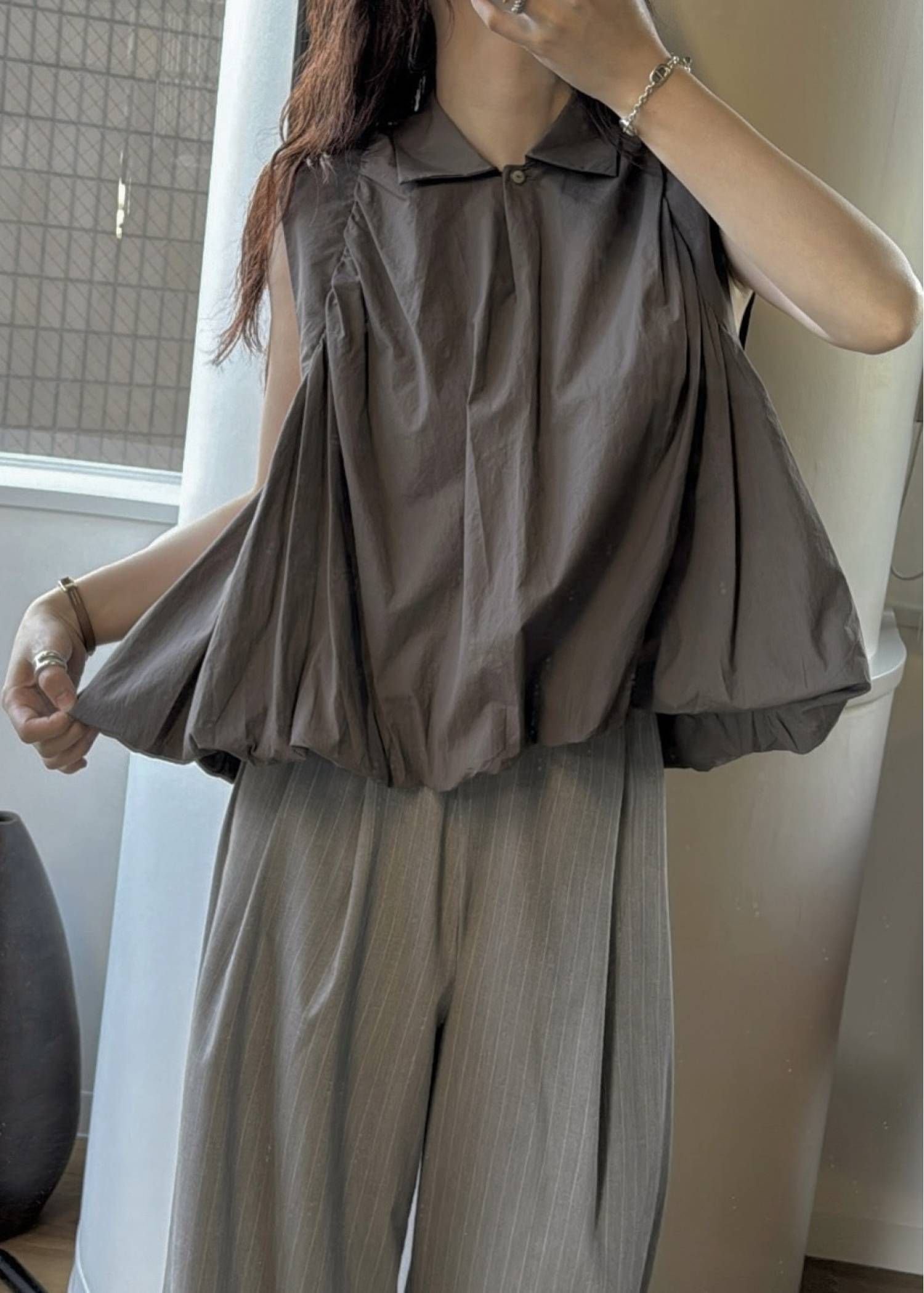 バルーンギャザー ノースリーブトップス (カフェモカ) volume balloon gather no sleeve tops (Caffe mocha) /  26SS
