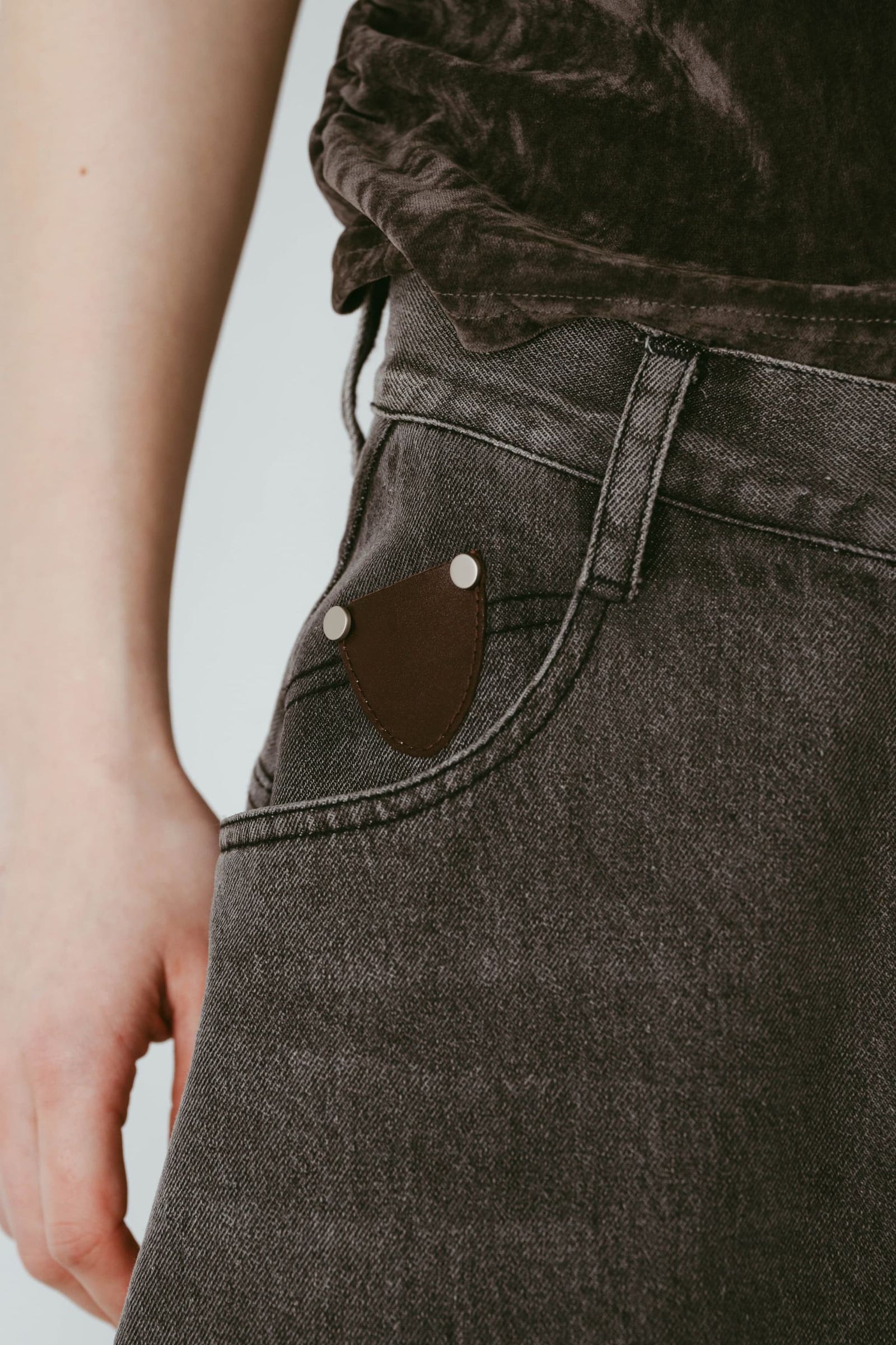 ワイドベルボトムデニムパンツ (グレー) wide bell-bottom denim pants (Gray) /  26SS