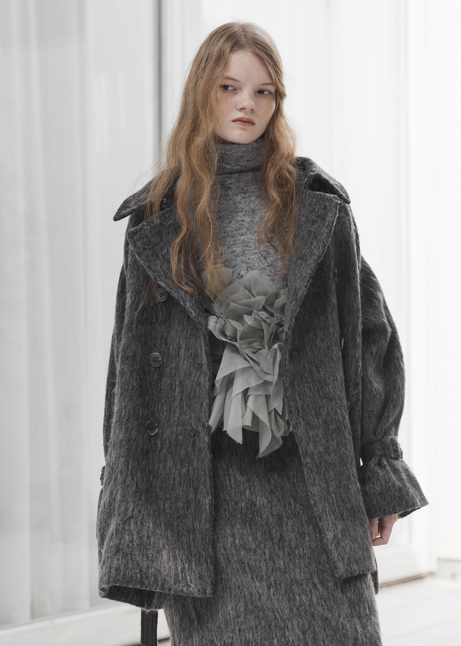 gradation frill bottleneck knit / グラデーション フリルニット (グレー) / 25AW