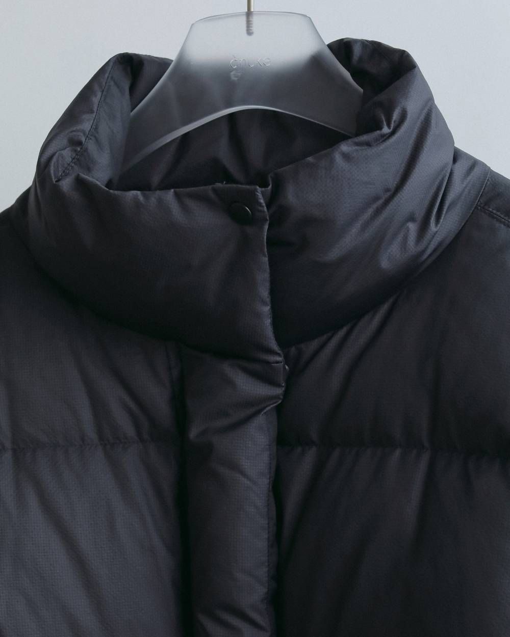 スタンドカラーダウンジャケット (チャコールグレー) Standcollar Down Jacket (Charcoal gray) / 26AW 【6月29日まで期間限定予約】