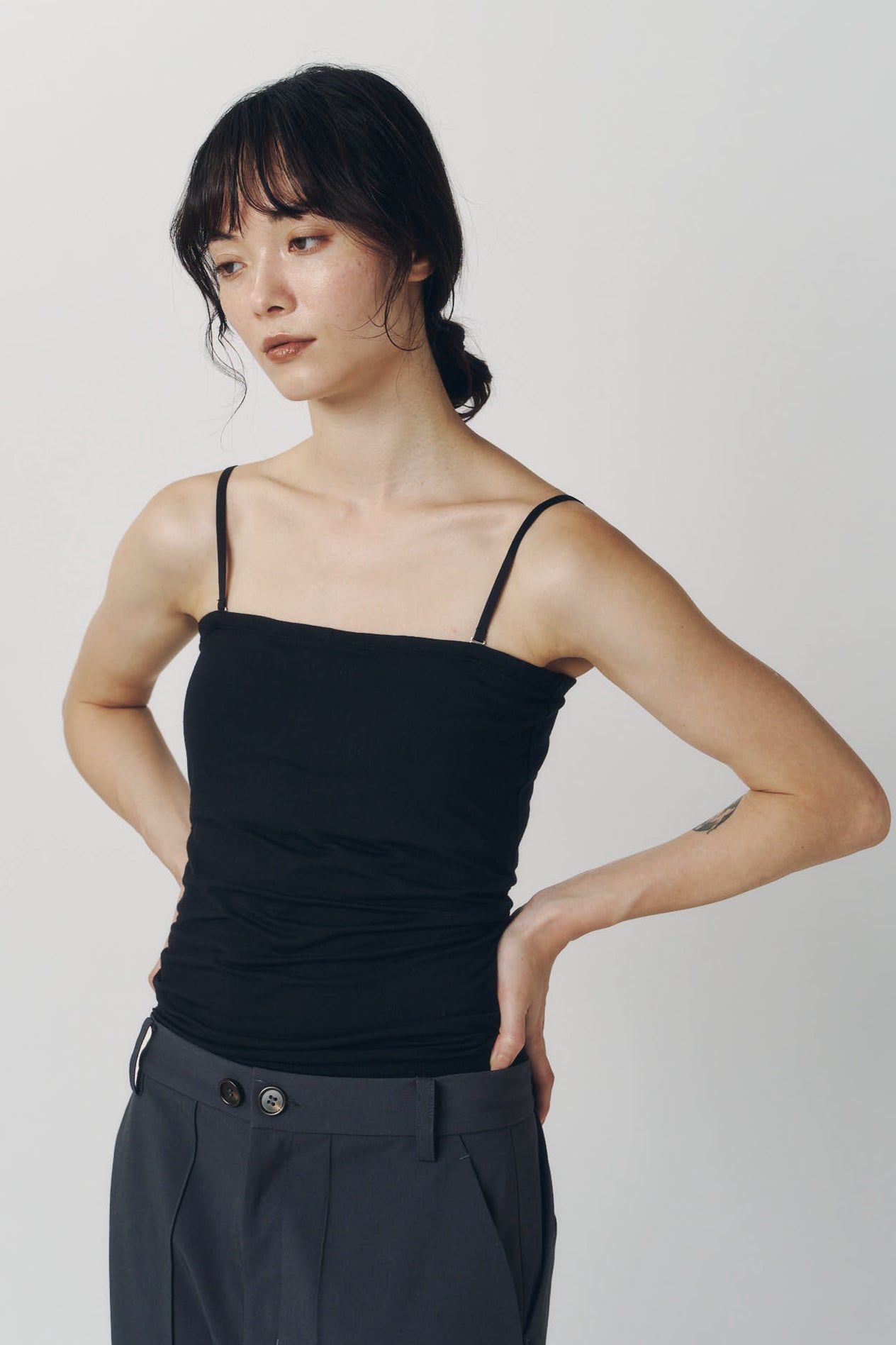 メニーウェイ ブラトップ (ブラック) many way bra top (Black) / 26AW