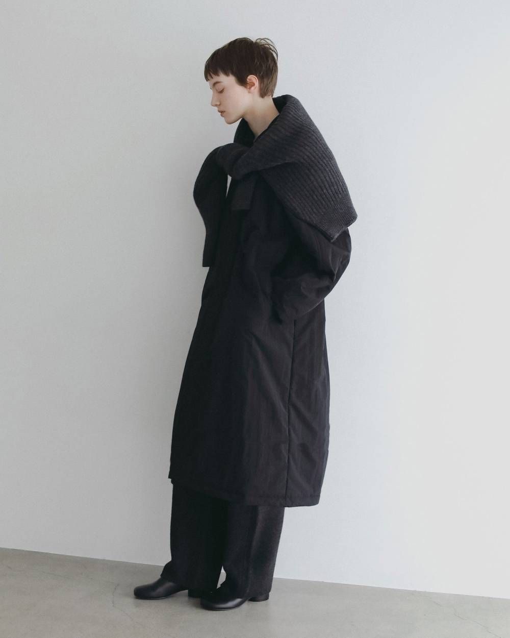 パッデッド ステンカラーコート (ブラック) Padded Soutiencollar Coat (Black) / 26AW 【6月29日まで期間限定予約】