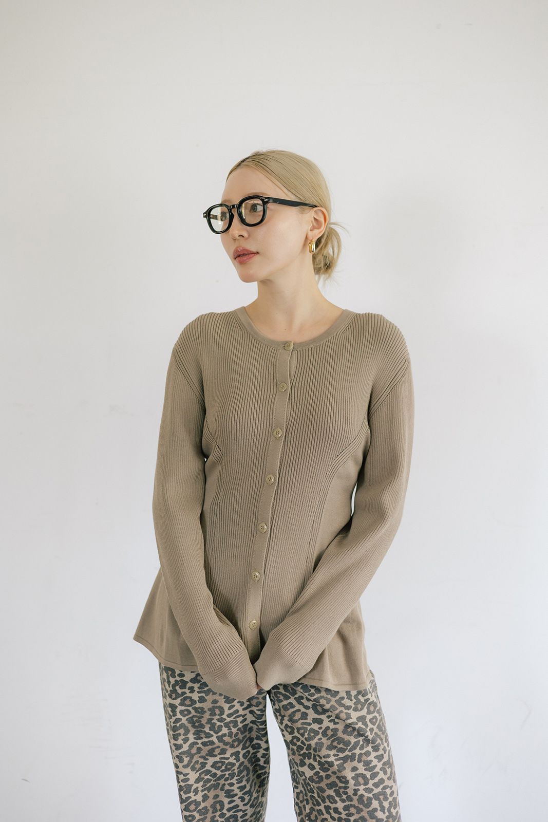 ペプラムニットカーディガン (ベージュ) Peplum knit cardigan (Beige) / 26AW