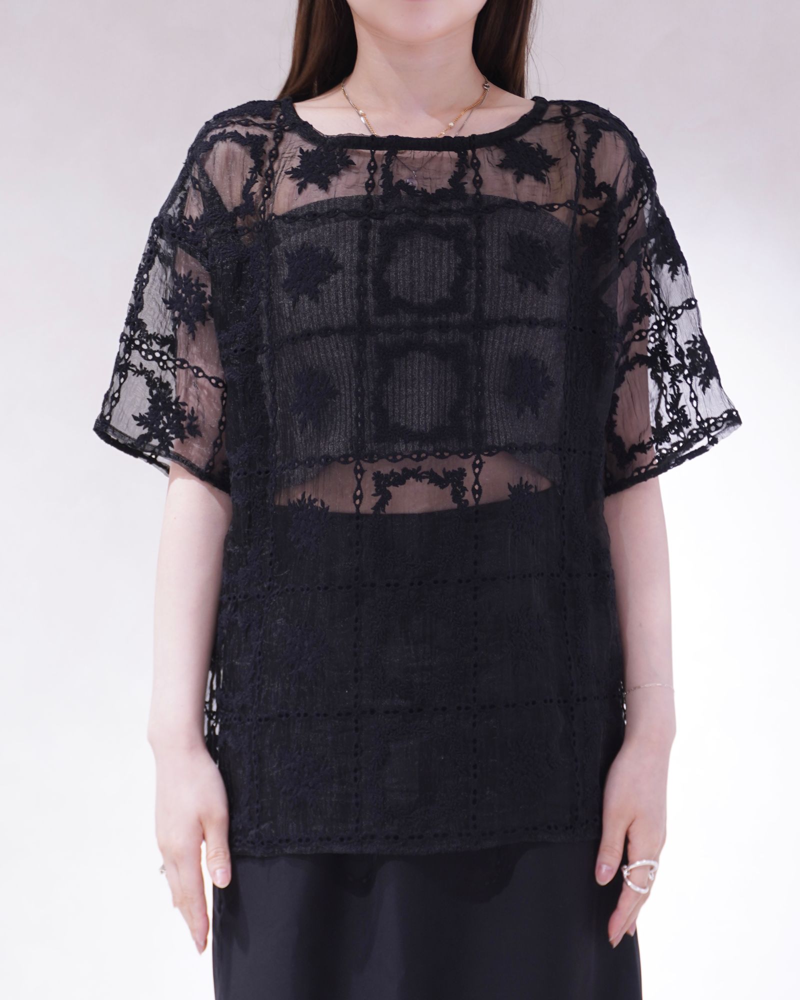 レースビッグTシャツ & リブトップス セット (ブラック) square lace big tee & rib tops SET (Black) /  26SS