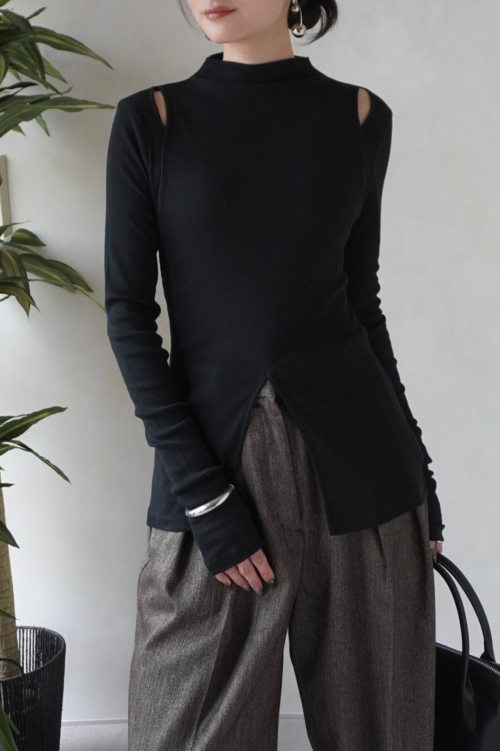 スラッシュリブロンT (ブラック) Slash Ribbed Long-Sleeve T-Shirt (Black) / 26AW