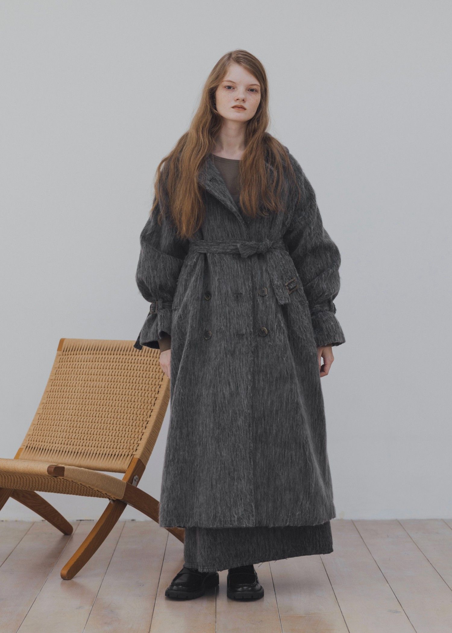 shaggy volume sleeve trench long coat / シャギー トレンチコート (チャコール) / 25AW /