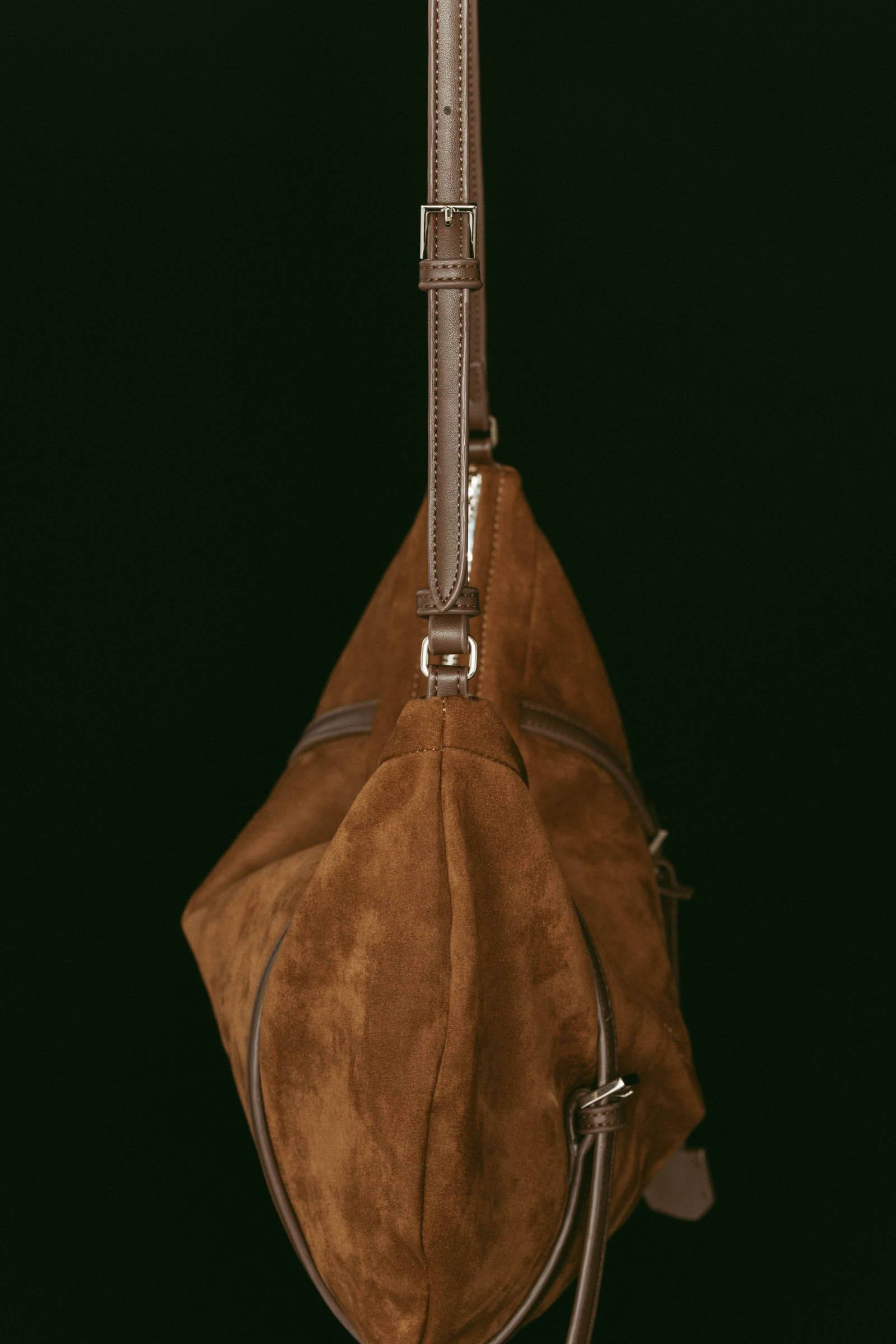 suede moon bag / スエード ムーンバッグ (ブラウン) / 25AW