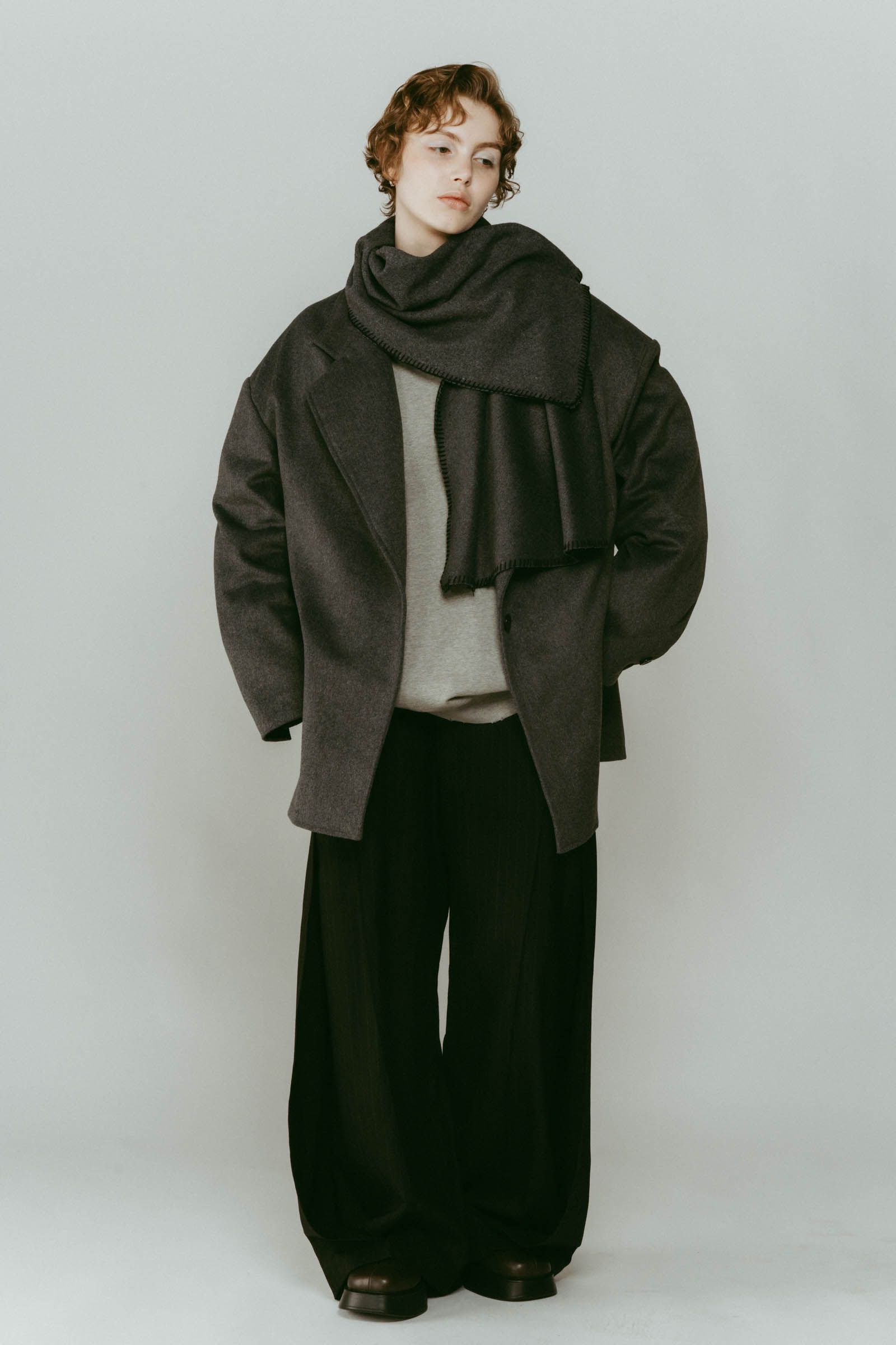 muffler overlay jacket(unisex) / マフラー オーバージャケット (グレー) / 25AW