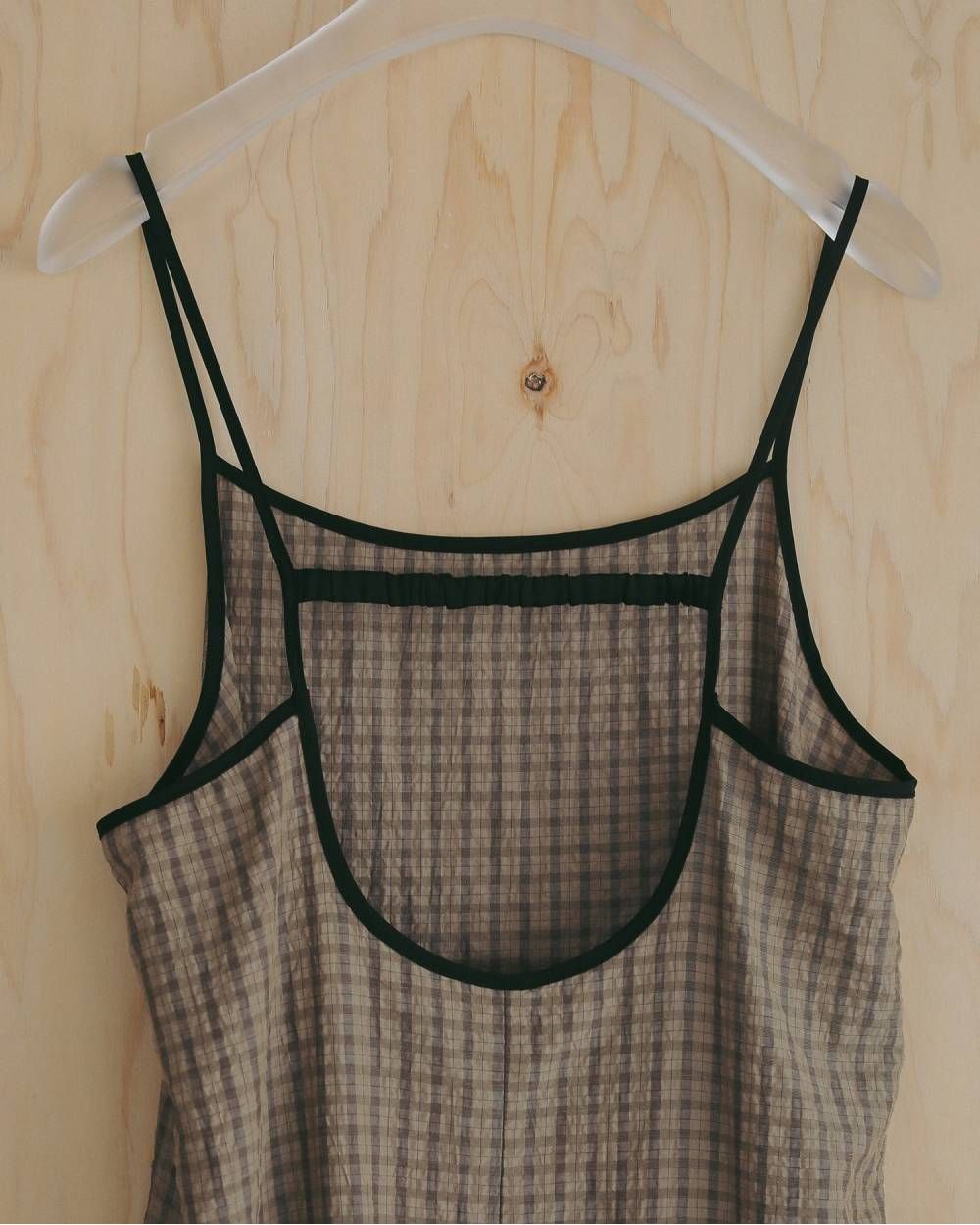 シアサッカー キャミワンピース (ベージュ) Suckercheck Cami Onepiece (Beige) / 27SS