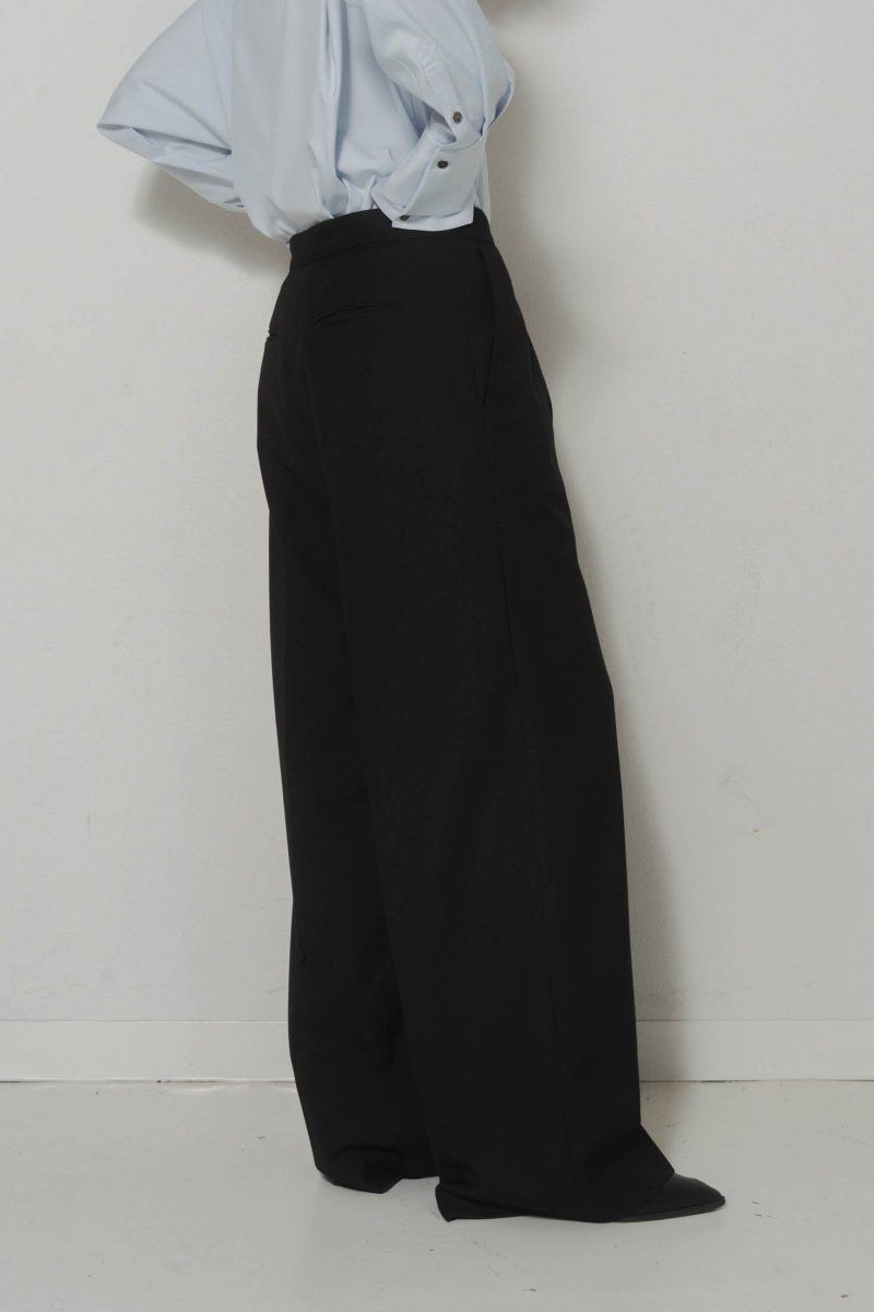 未使用級✨極美品【knuth marf】完売品 クリーニング済 ルーズパンツ