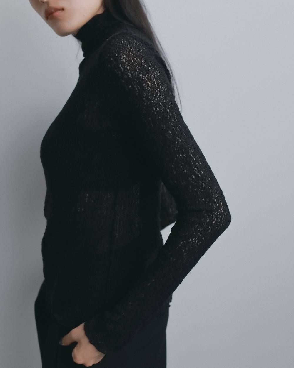 ラッセルレース タートルニット (ブラック) Raschel Lace Turtle (Black) / 26AW 【6月29日まで期間限定予約】