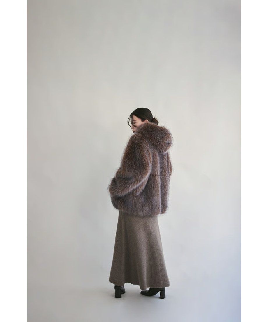 【25AW】Fox Like Fur Foodie Coat (ブラウン) / フォックスライクファー フーディコート / エコファー / フェイクファー