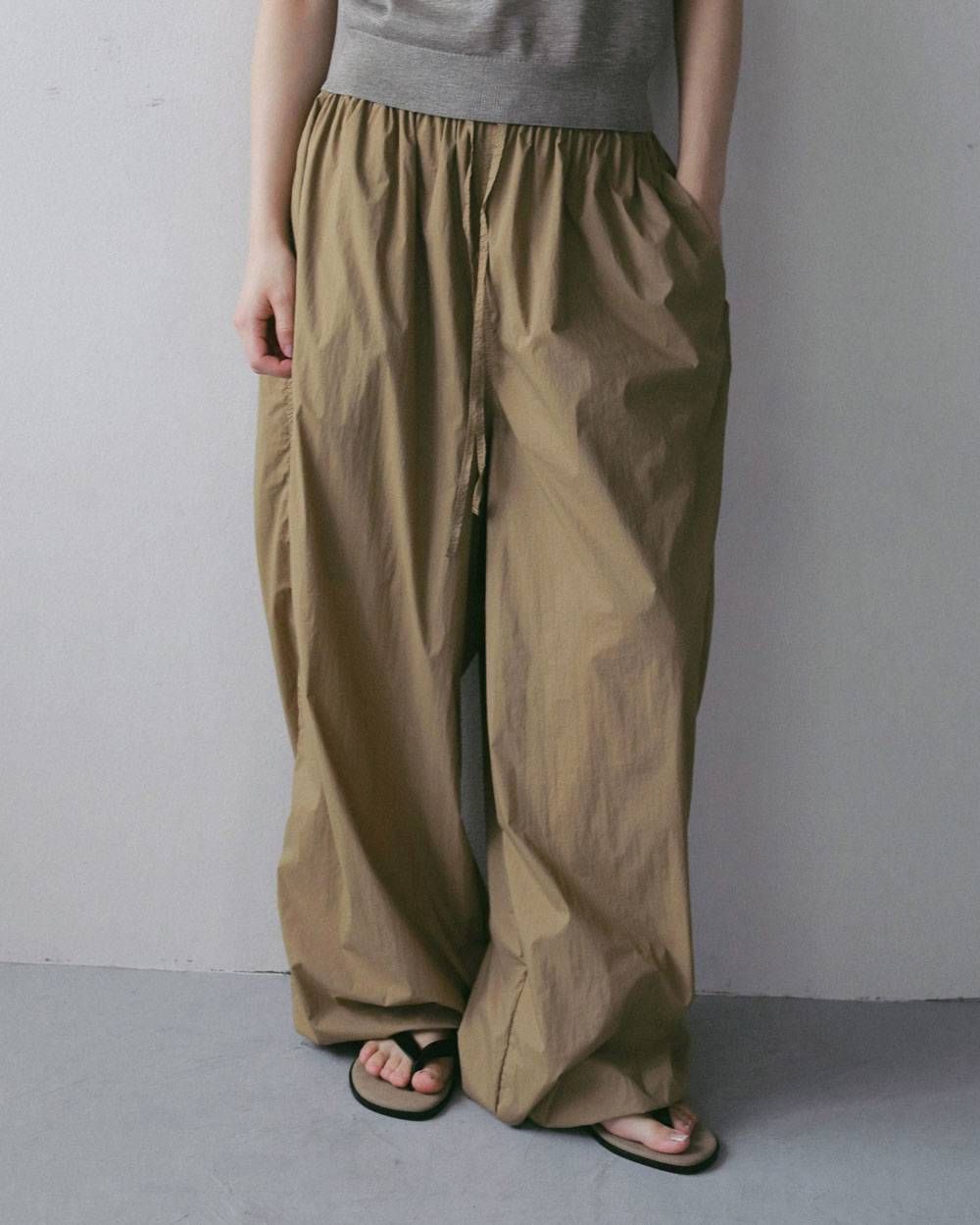 シアー ナイロンパンツ (ベージュ) Sheer Nylon Pants (Beige) / 27SS