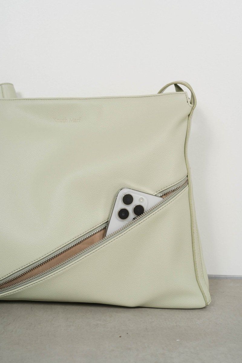 front zip pocket shoulder bag / フロントジップポケット ショルダーバッグ (ライムグリーン)