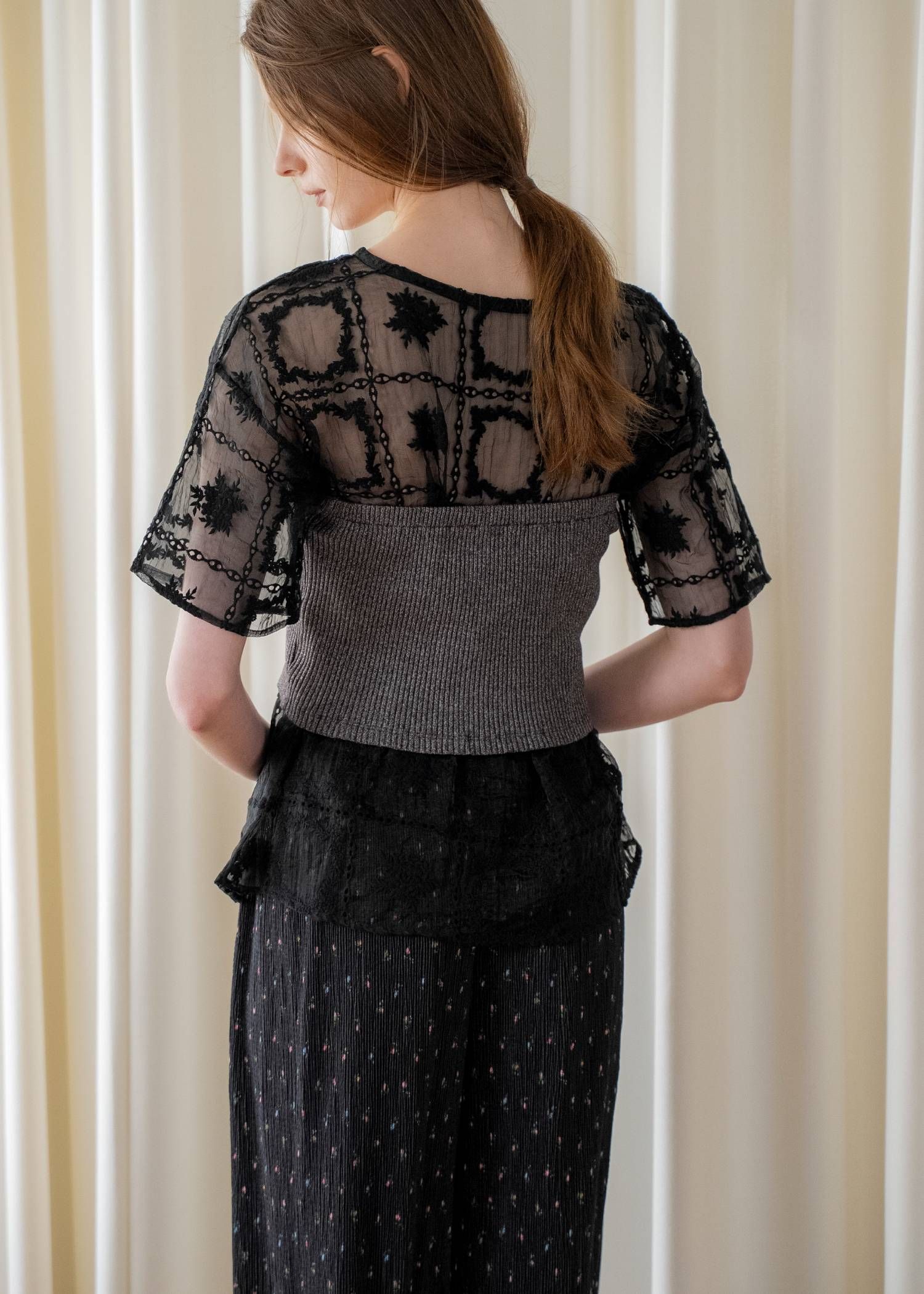 レースビッグTシャツ & リブトップス セット (Black) square lace big tee & rib tops SET (ブラック) /  26SS