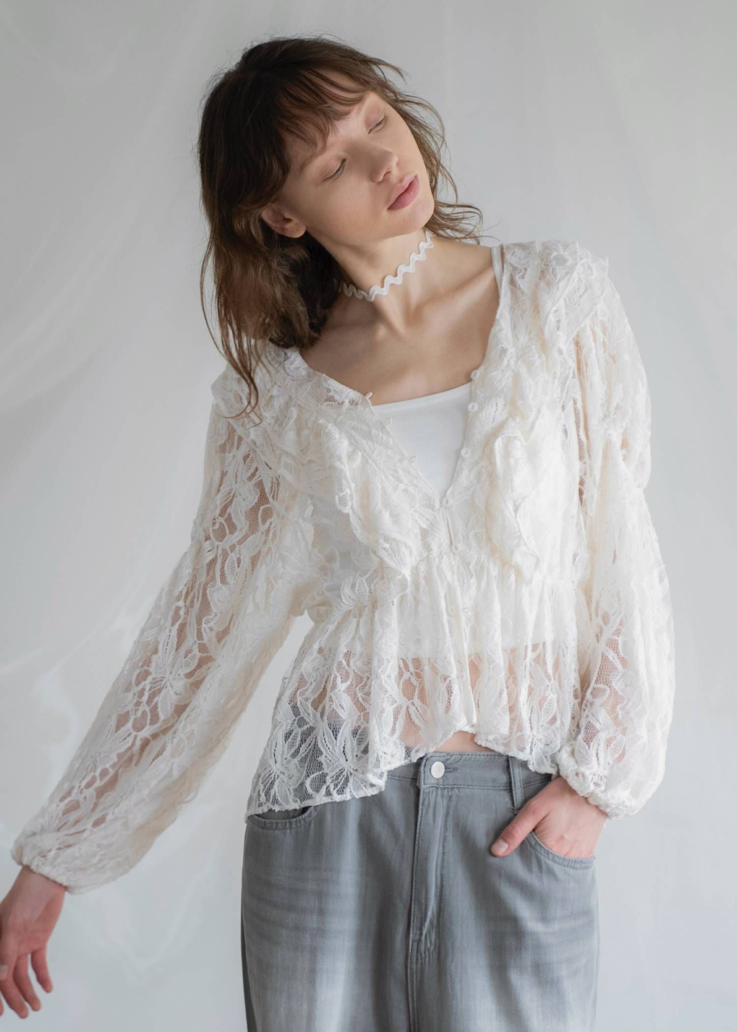 ボリュームスリーブ レースブラウス (ナチュラル) tiered frill neck volume sleeve lace BL (Natural) /  26SS