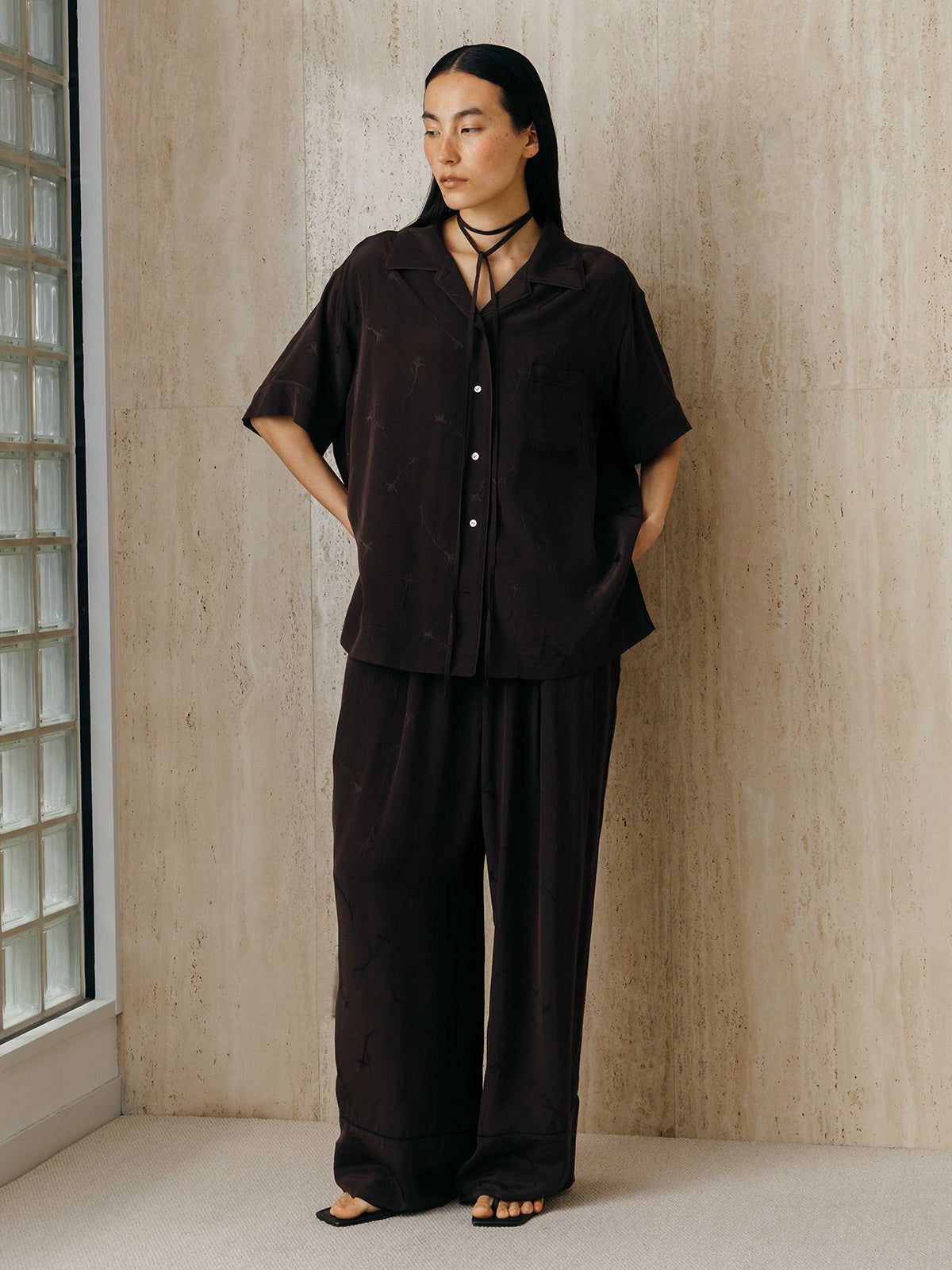 サテンジャガード イージーパンツ (ブラック) SATIN JQ EASY PANTS (Black) /  26SS