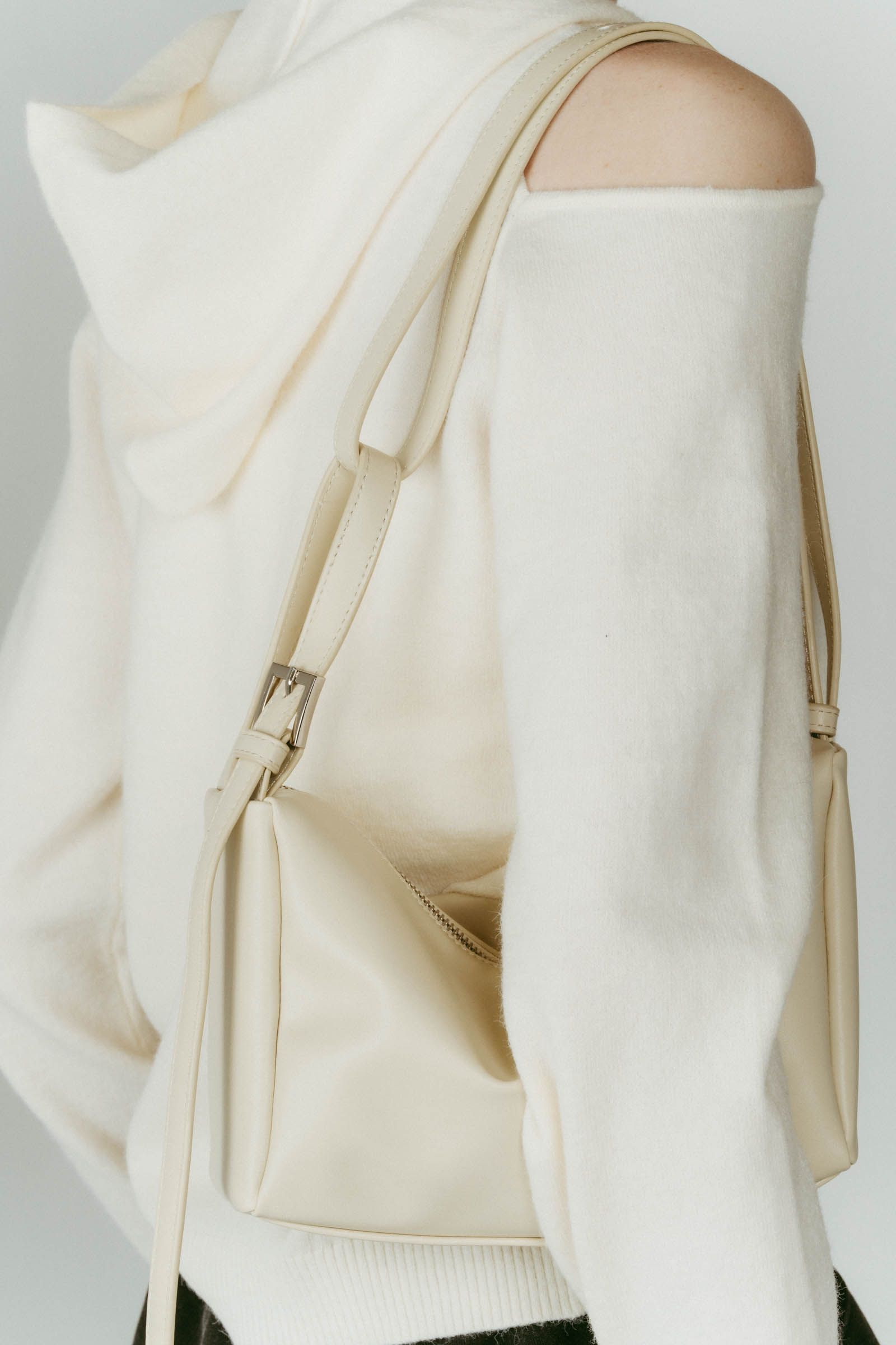 ring-handle bag / リングハンドルバッグ (アイボリー) / 25AW